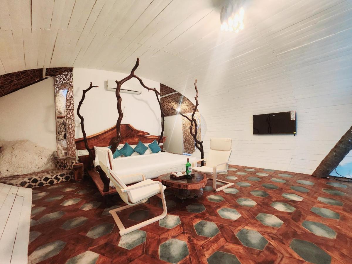 Obrigado By Craftels Hotel Canaguinim Exterior photo